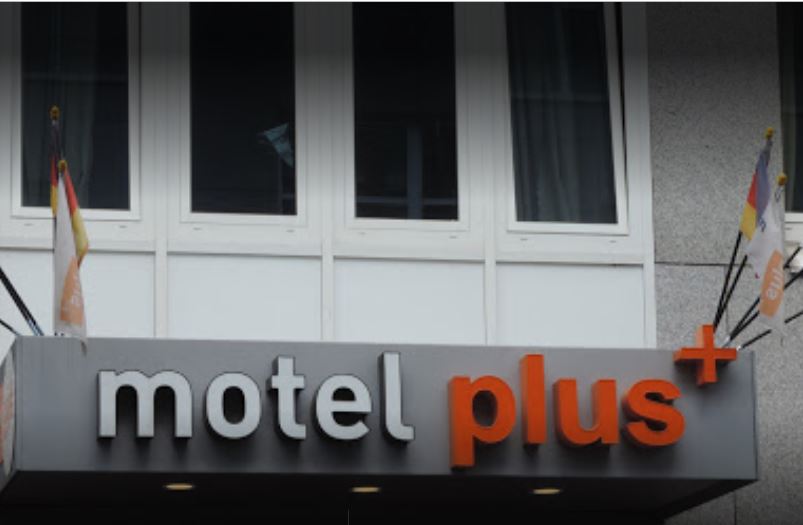 best hotels near Berlin Schoenefeld Airport, hotels close to Schoenefeld Airport