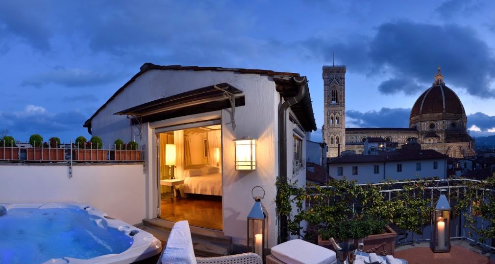 best honeymoon places in Florence, Honeymoon hotels in Florence,