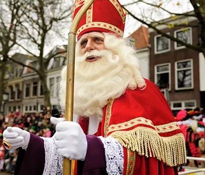 Christmas traditions in the world, unusual Christmas traditions around the world, 