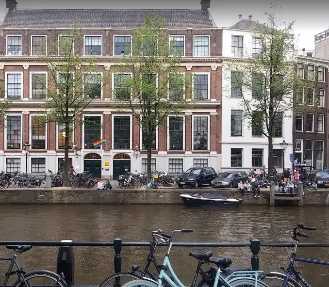 top historical places to visit in Amsterdam, a historical place in Amsterdam, Amsterdam must-visit Historical sites, popular historical sites in Amsterdam city