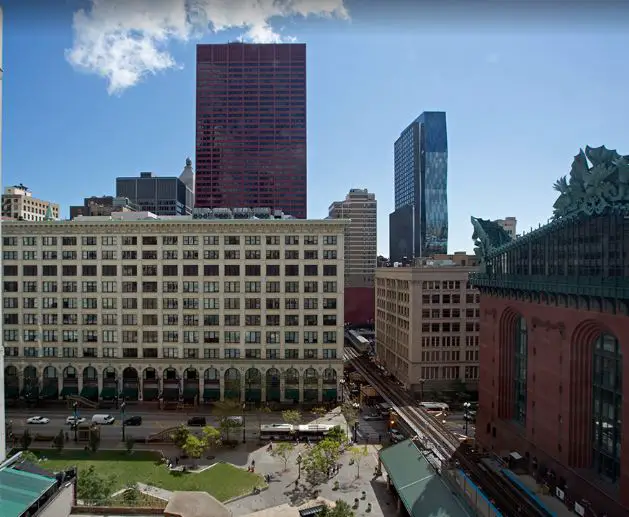  monuments in Chicago, national monuments in Chicago, Chicago monuments