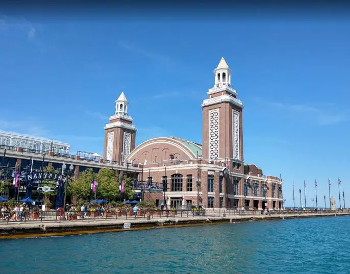 monuments in Chicago, national monuments in Chicago, Chicago monuments