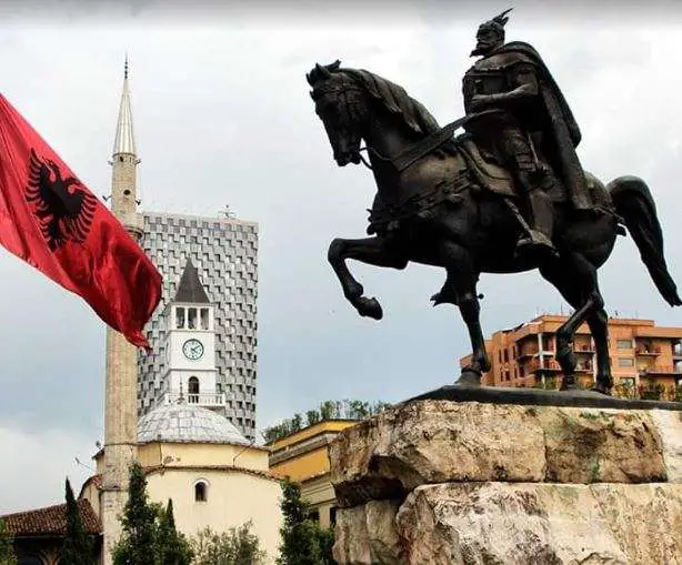 popular monuments in Albania, ancient monuments in Albania, old monuments in Albania,
