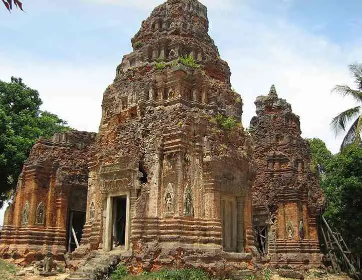 monuments in Cambodia, monuments of Cambodia, famous monuments in Cambodia