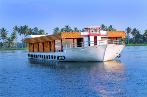 10 must-try things to do in Alleppey, this Monsoon, 10 famous things to do at Alleppey in Monsoon, popular things to do in Alleppey during monsoon, thing to do in Alleppey during Monsoon, best things to do in Alleppey during Monsoon, monsoon activity of Alleppey