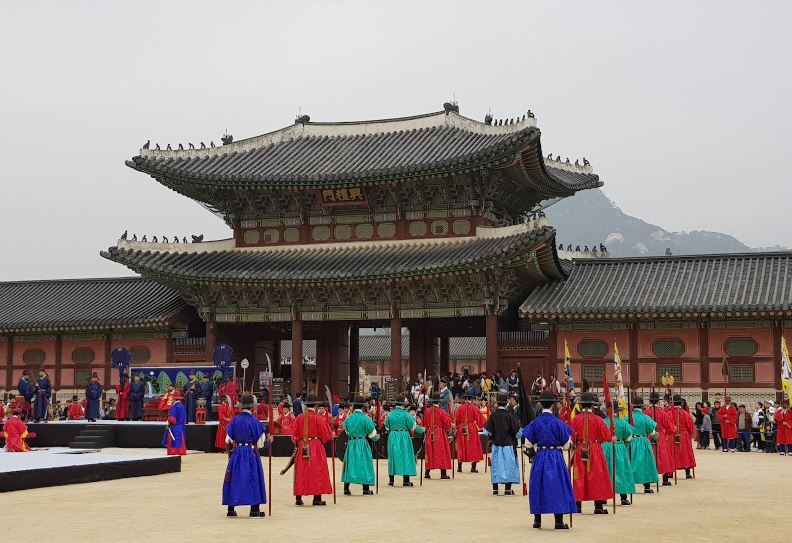  top tourist attractions to visit in the rainy season,famous tourist attractions located in Seoul,beautiful attraction of Seoul,beautiful museum in Seoul
