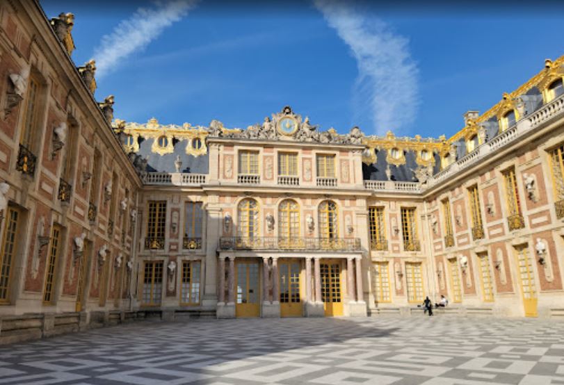 famous tourist attractions of France, top places to visit in France, famous tourist attractions in France
