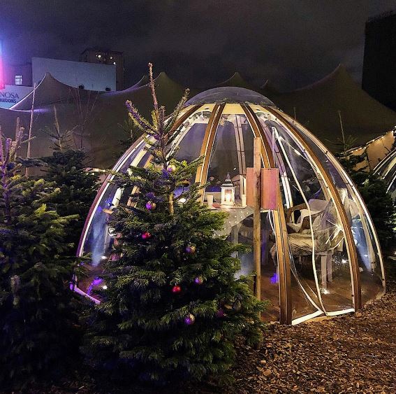 outdoor igloo restaurant in London,restaurant in London with igloos,best rooftop igloo in London,beautiful igloo dome in London,