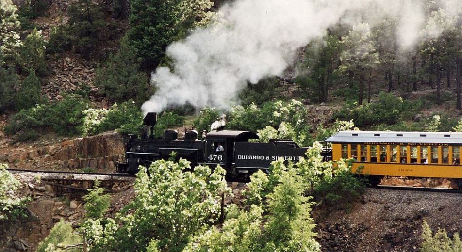  luxury train vacations usa, best train trips in usa, beautiful train journey in usa