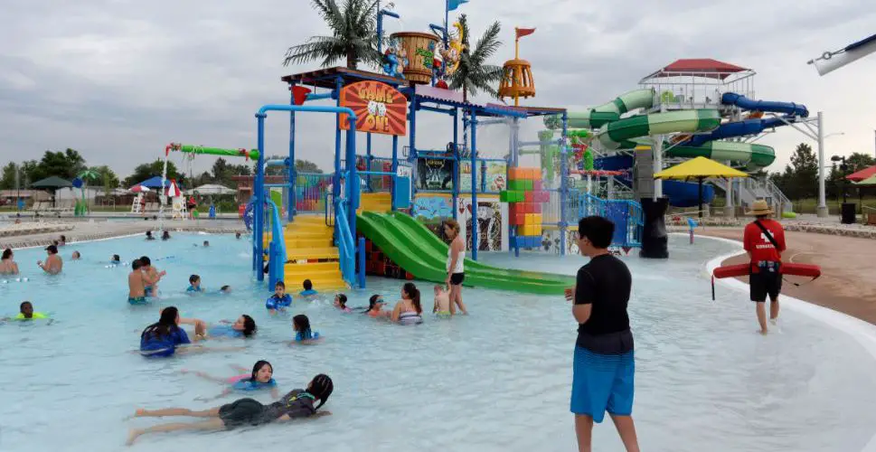 Best Water Parks in Denver | Top Famous Water Parks in Denver