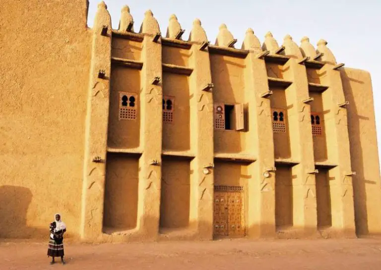 Most Visited Monuments In Nigeria L Famous Monuments In Nigeria