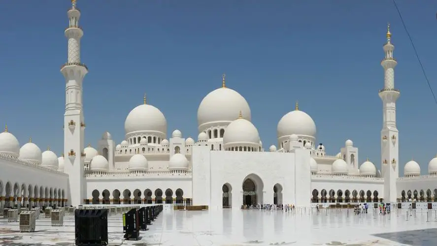 Most Visited Monuments in UAE l Famous Monuments in the United Arab