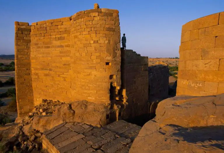 Most Visited Monuments in Yemen l Famous Monuments in YemenWorld Tour ...