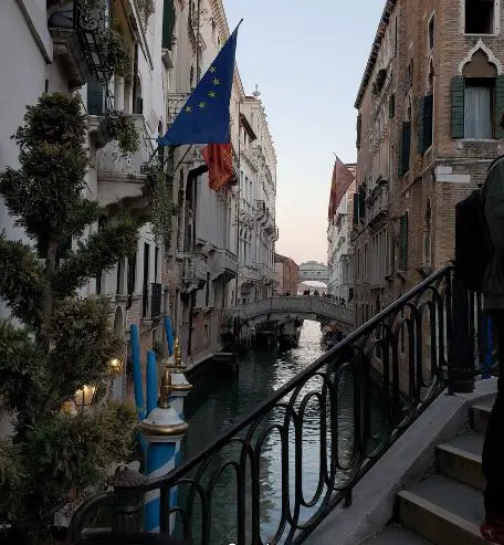 best hotels near Bridge of Sighs Venice, hotels close to Bridge of Sighs 
