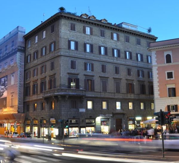 best hotels Near Pantheon Rome, hotels close to Pantheon Rome Italy