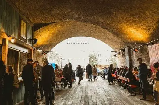 popular Christmas market in London, crowded Christmas market in London. 