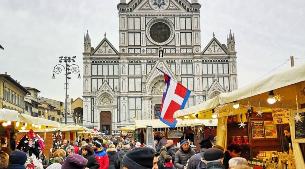 How to Celebrate Christmas in Florence, Famous Christmas Markets in Florence,