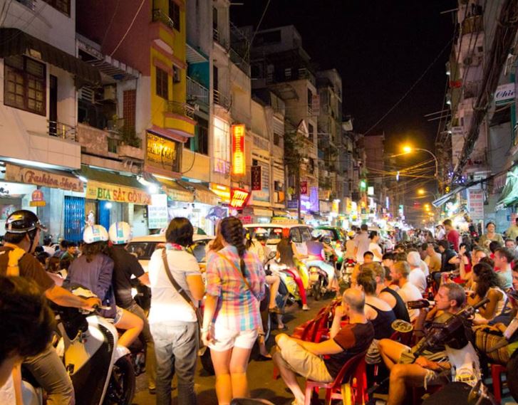 Places to Spend Christmas in Ho Chi Minh City, Celebrate Christmas Ho Chi Minh