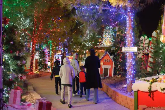 Las Vegas Christmas Lights, Best Place for Christmas Lights in Las Vegas