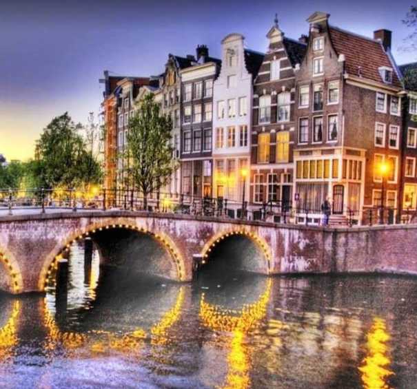 popular things to do in Amsterdam at night, Amsterdam at night, best Nightlife in Amsterdam, Amsterdam nightlife,what to do activities in Amsterdam at night