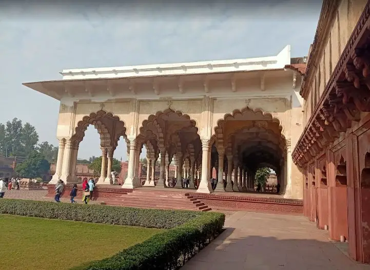 Monuments in Agra, landmarks of Agra