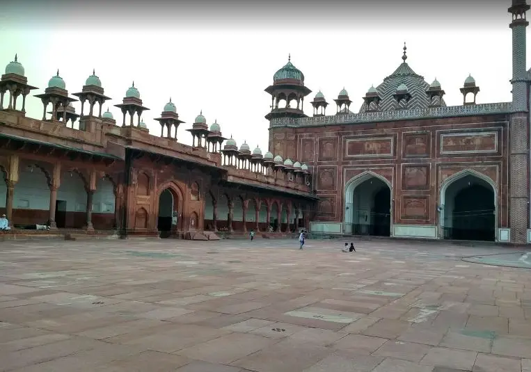 Monuments in Agra, landmarks of Agra