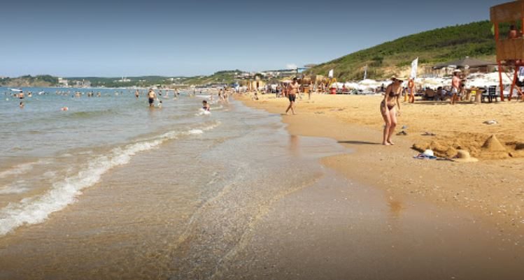  the famous party beach in Istanbul, the safest beaches around Istanbul, best beach in Istanbul for families