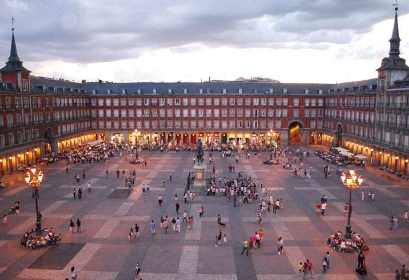  historical monuments in Madrid, famous monuments in Madrid Spain, important monuments in Madrid, famous buildings and monuments in Madrid