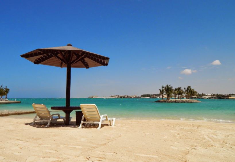 famous beaches of Saudi Arabia, Saudi Arabia’s top beaches to visit, a popular beach in Saudi Arabia, the top beach in Saudi Arabia, a beach in Saudi Arabia