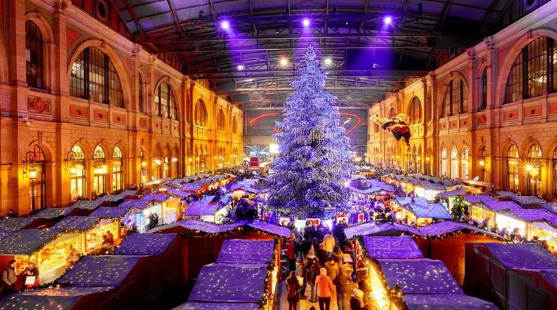 places in the world to go on Christmas,best Christmas destinations in the world,best locations across the world to celebrate Christmas,Where to go in Cape Town at the time of Christmas?,places in South Africa to celebrate Christmas,stunning destination to visit on Christmas