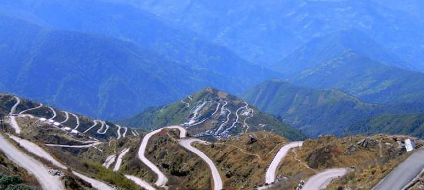 best season to visit gangtok, things to see in gangtok, adventure sports in gangtok, hill stations in india, hill stations in Sikkim, road trips in india, sikkim travel in summer