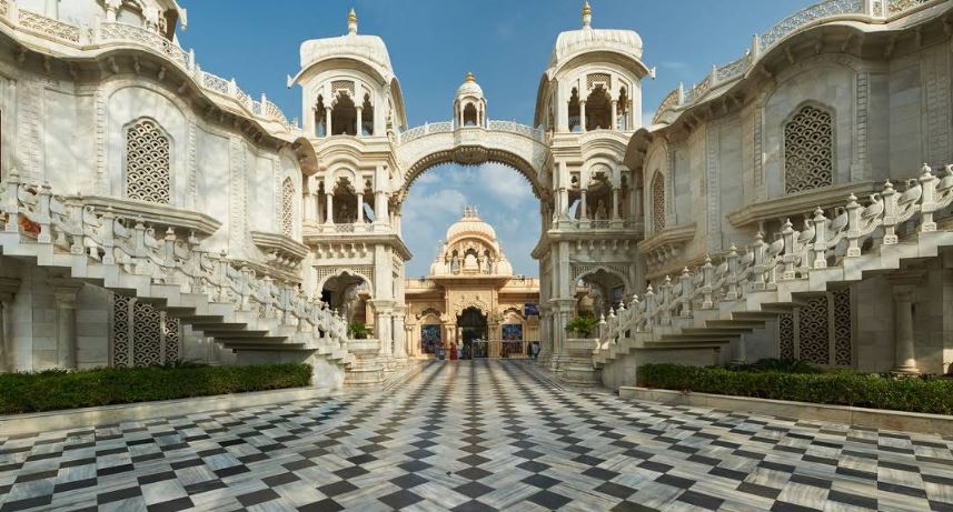 best places to visit in Mathura, temples to visit in Mathura, tourist places near Mathura, Mathura trip, birthplace of Lord Krishna, Mathura is famous for, Mathura sightseeing, famous temple in Mathura, famous mandir in Mathura, Prem Mandir in Vrindavan, Mathura tour, Mathura junction railway station